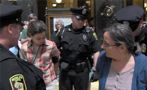 Wisconsin Capital Protesters Defiant Amid Countless Arrests (VIDEO)