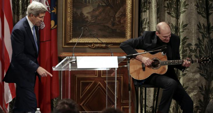 BBC Mocks John Kerry After James Taylor Sings ‘You’ve Got A Friend’ To French – VIDEO