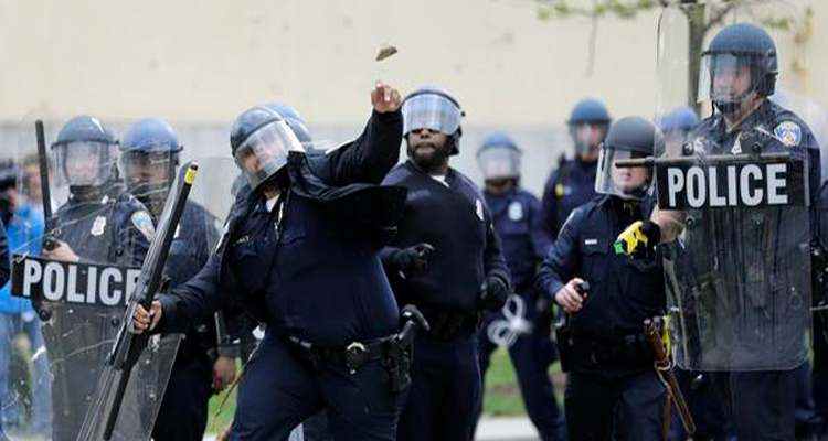 ‘Credible Threat’ – Baltimore Gangs Unite To ‘Take Out’ Cops