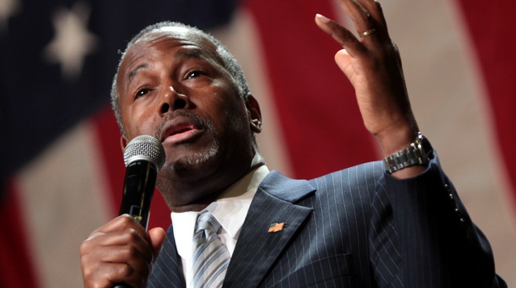 Ben Carson’s Advisers Admit The GOP Front Runner Has A Big Problem