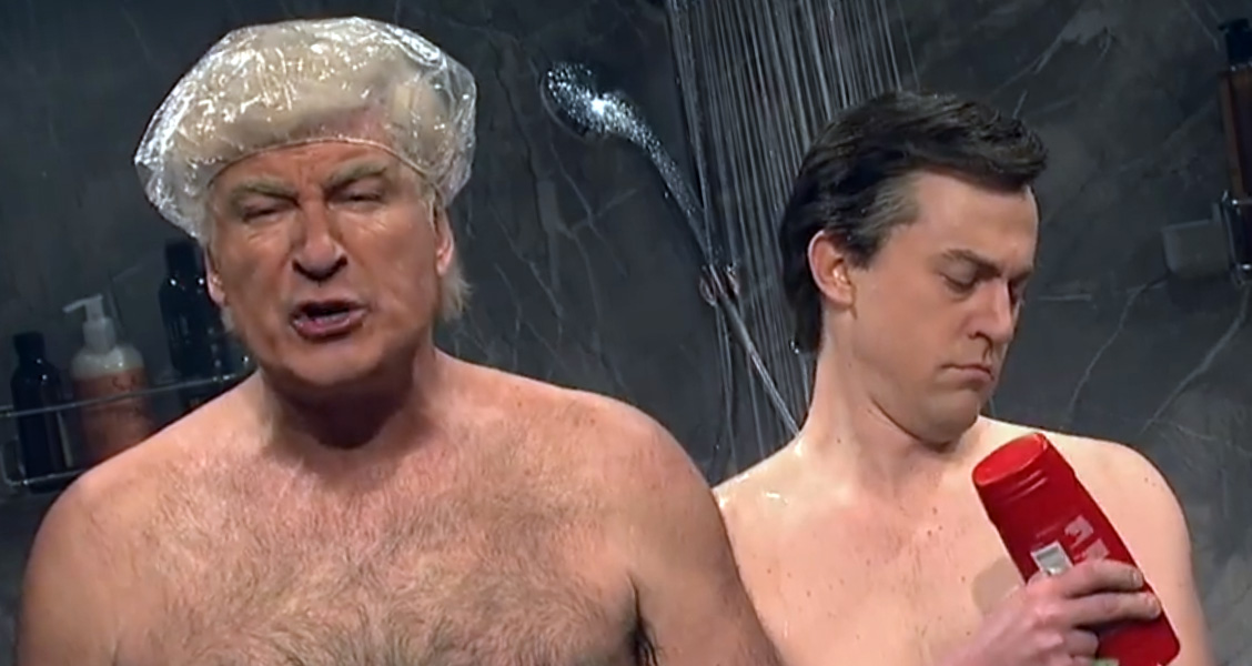 SNL Hops In The Shower With Trump And Manafort – Video